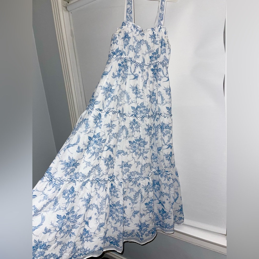 Maxi Floral dress / size xs / max studio / blue floral pattern